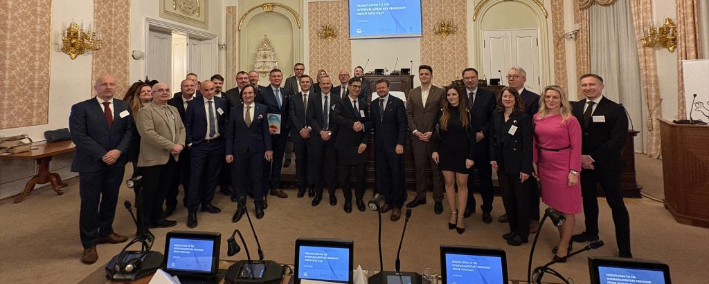 Il Gruppo Pittini al Parlamento ceco: eccellenza industriale europea